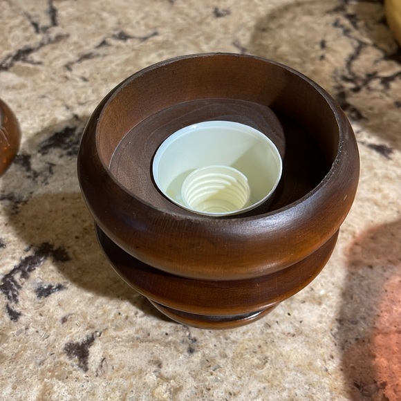 Vintage Bar Bottle Dispenser Wine Liquor VINO Decanter Glass Wood Spigot WORKS - Picture 15 of 16